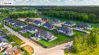 Nowy piękny dom wolnostojący — zdjęcie 18