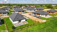 Nowy piękny dom wolnostojący — zdjęcie 20