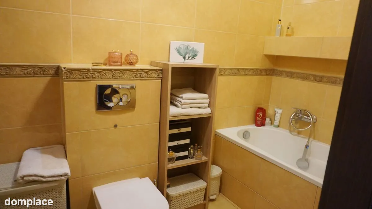 Komfortowe -3pokoje z balkonem. — zdjęcie 17