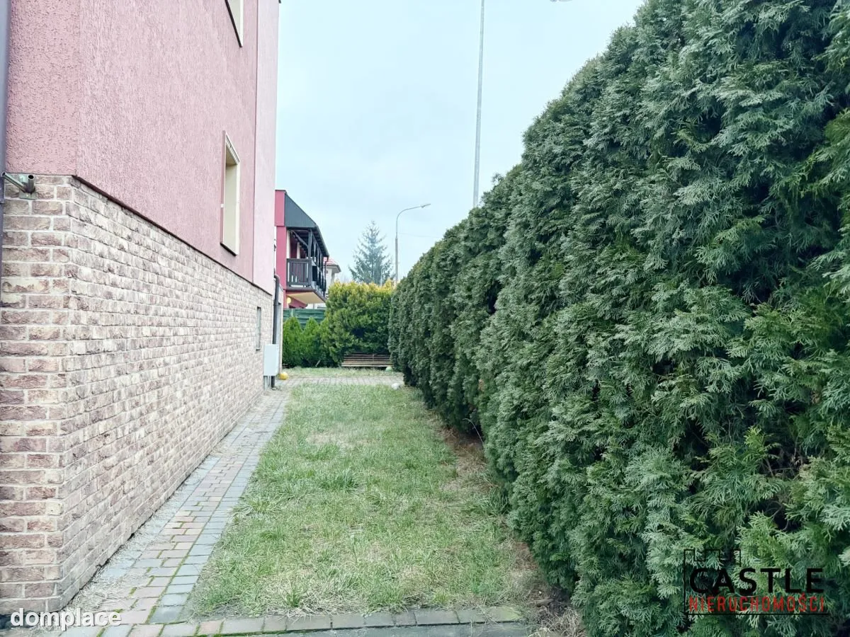 Funkcjonalny , wygodny dom blisko parku. — zdjęcie 12