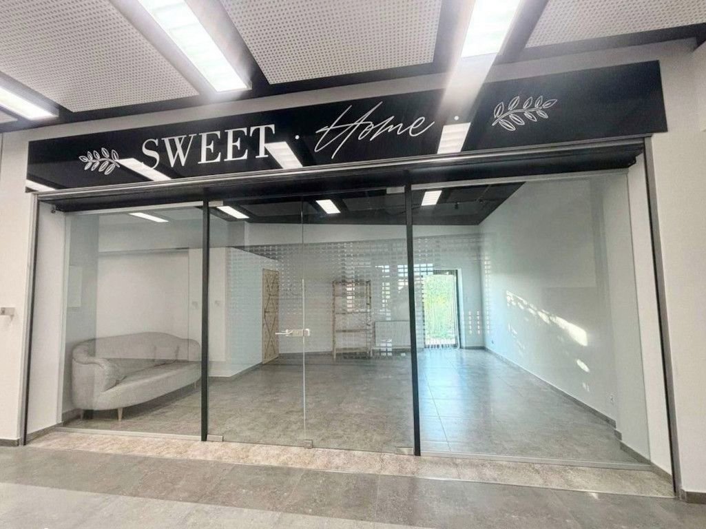 Lokal usługowo-handlowy w nowoczesnym obiekcie!