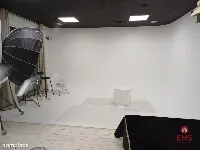 Atrakcyjny lokal w centrum, studio — zdjęcie 3