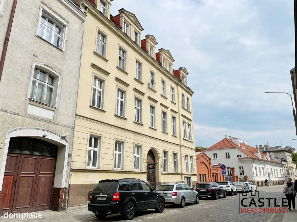 Dwupoziomowe pięknie doświetlone z tarasem — zdjęcie 21