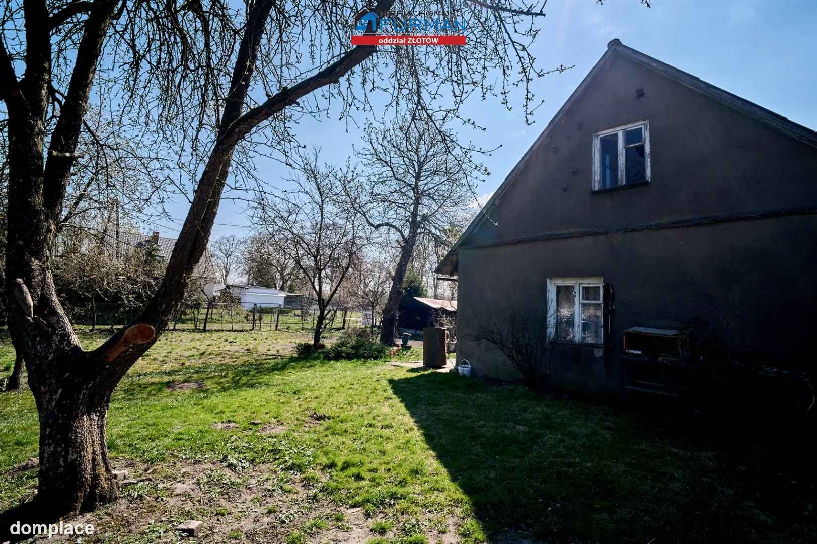 Dom — Ciosaniec — zdjęcie 4