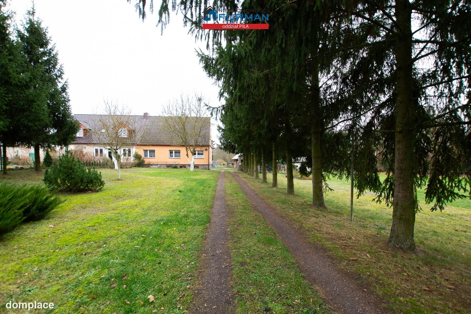 Dom — Szydłowo