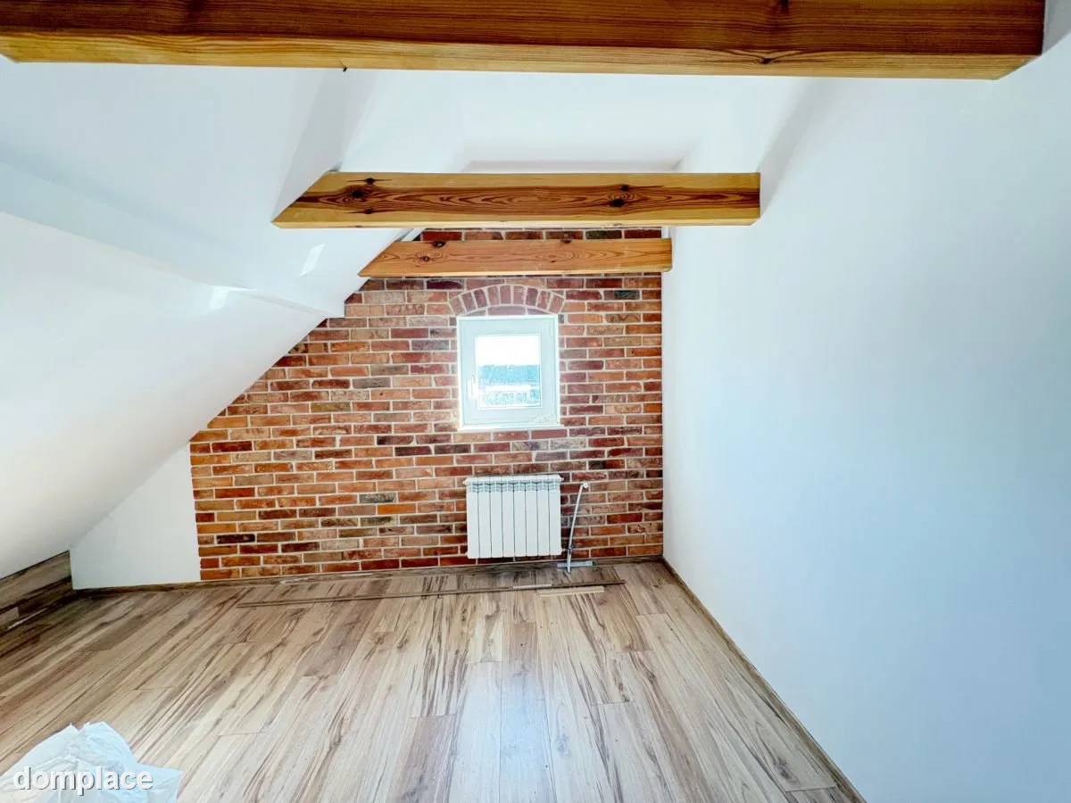 Brenno – dom 350 m² w formie pensjonatu, blisko je — zdjęcie 12