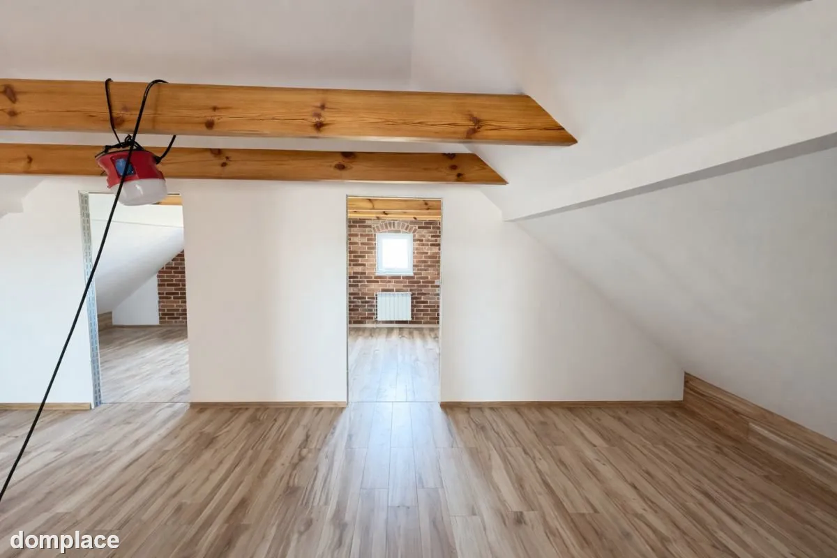 Brenno – dom 350 m² w formie pensjonatu, blisko je — zdjęcie 20