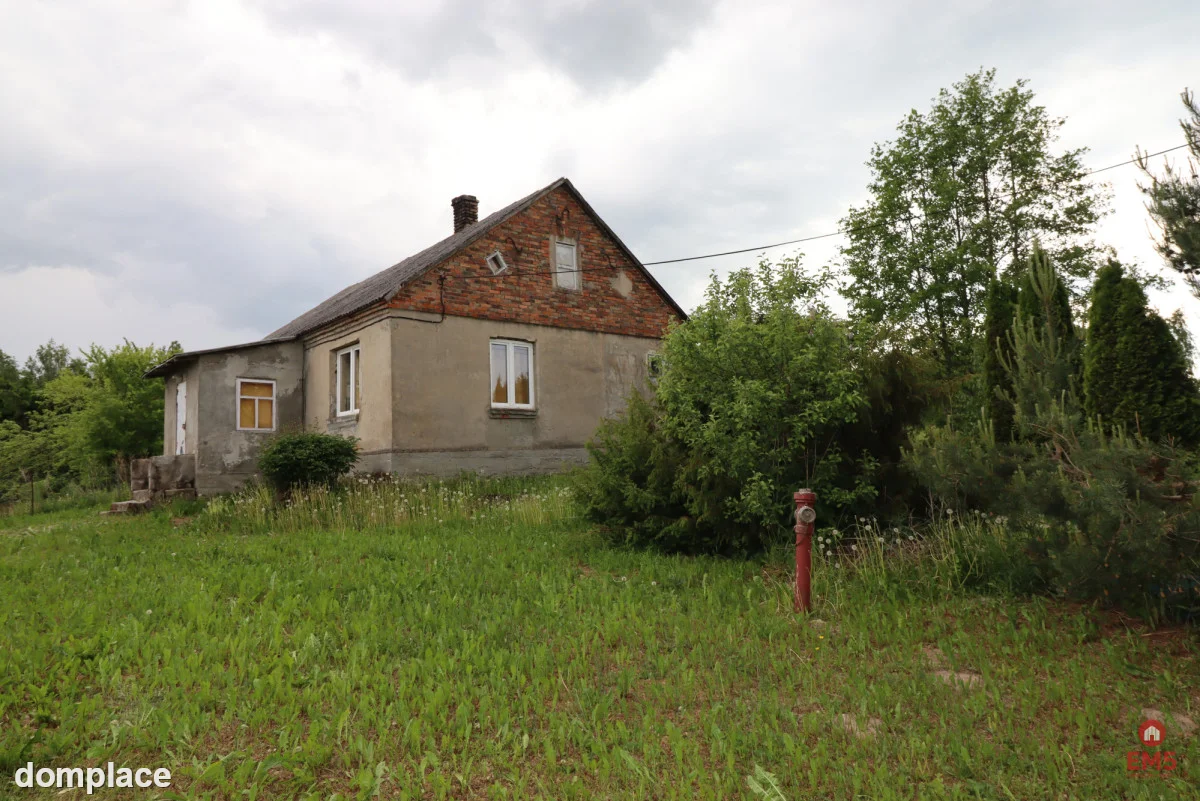Dom wśród natury