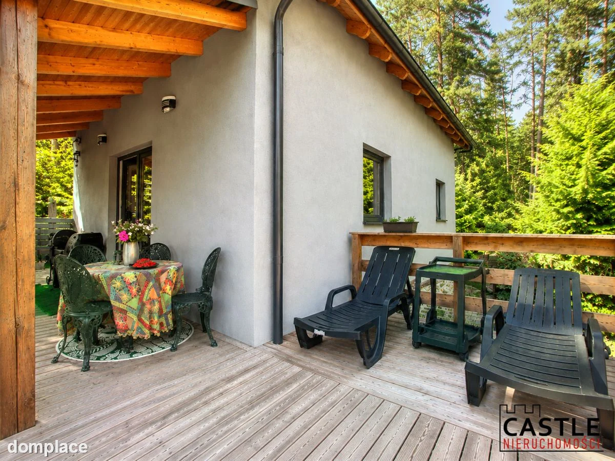 Dom przy lesie | 1221 m² działki | 2 domki — zdjęcie 4