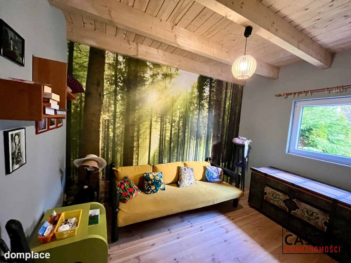 Dom przy lesie | 1221 m² działki | 2 domki — zdjęcie 9