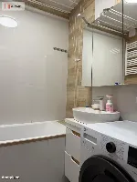 komfortowe mieszkanie z balkonem i dużą kuchnią — zdjęcie 9