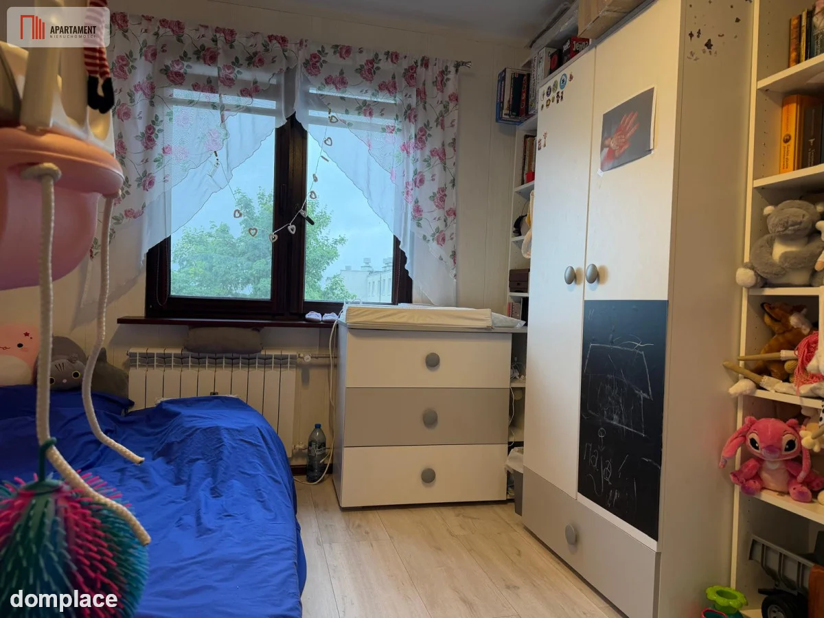 komfortowe mieszkanie z balkonem i dużą kuchnią — zdjęcie 6