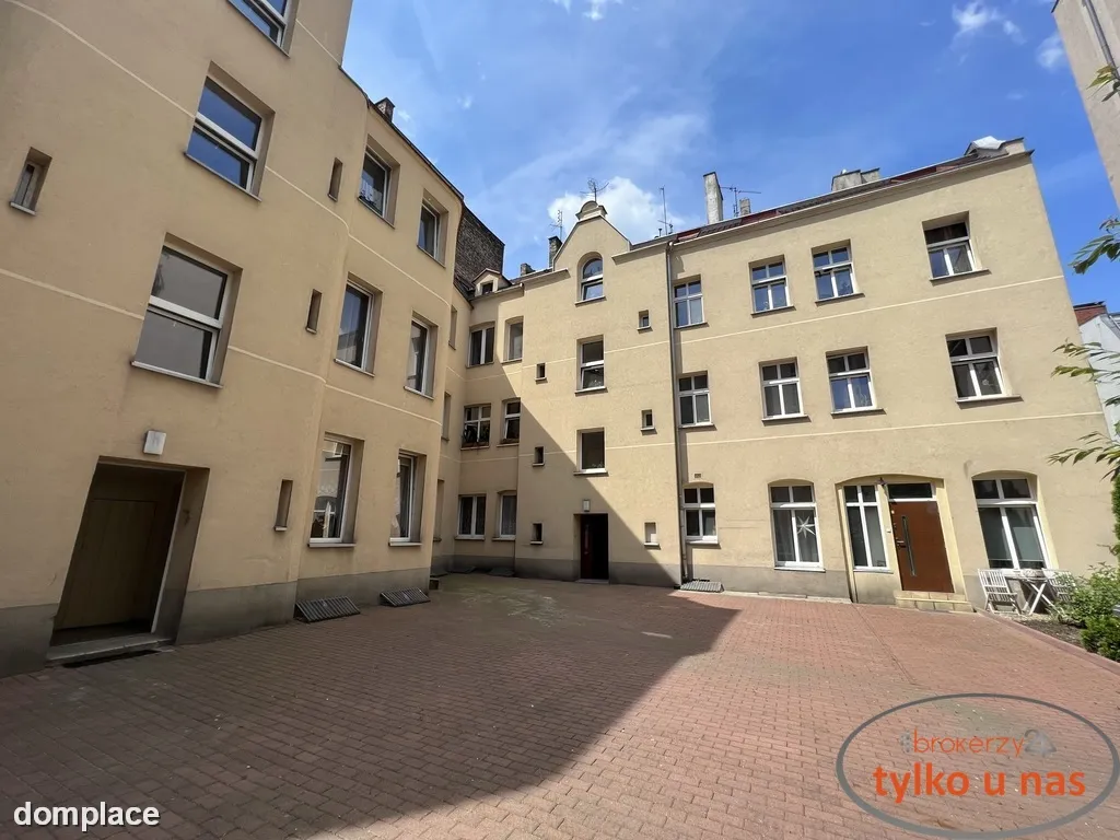Kawalerka w centrum Jeżyc przy ul. Wawrzyniaka