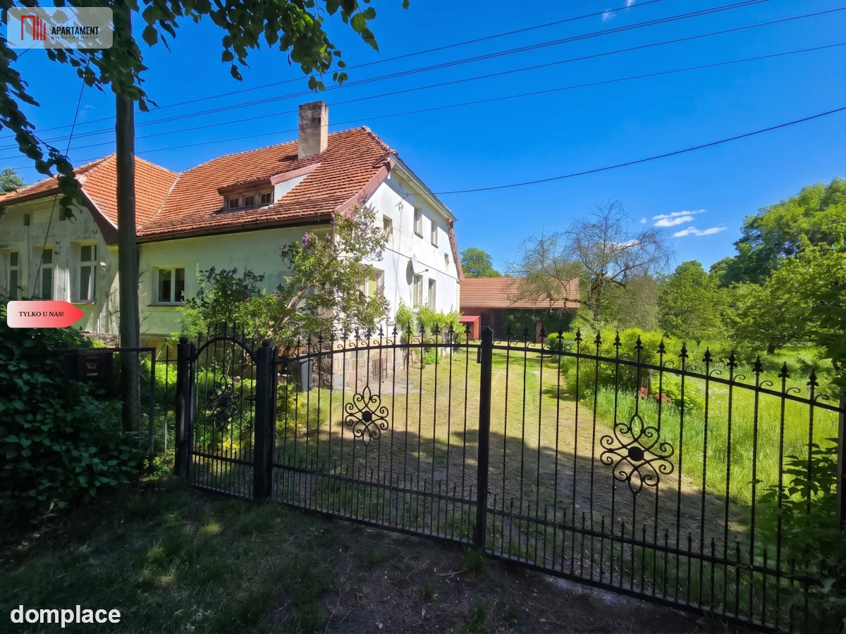 * Dom z duszą! Dawna szkoła pod usługi-Iwno 400 m2 — zdjęcie 4