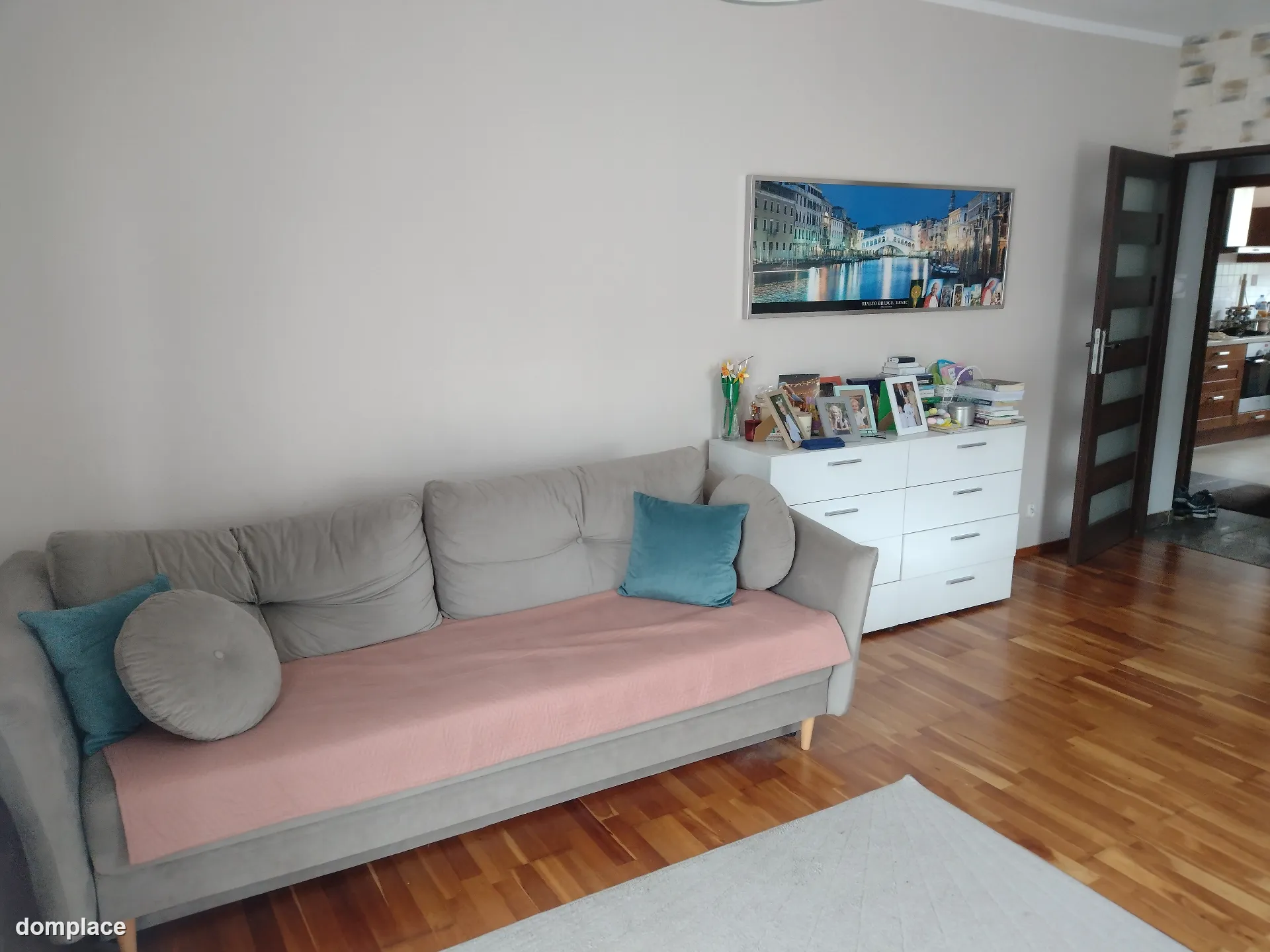 Na sprzedaż 2 pokojowe mieszkanie — zdjęcie 6