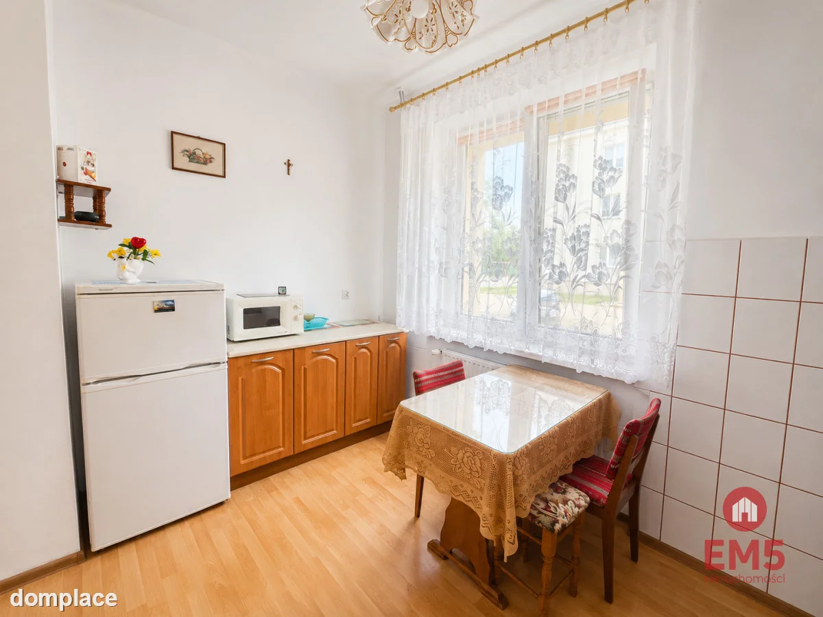 2 pokoje z oddzielną kuchnią , parter — zdjęcie 3