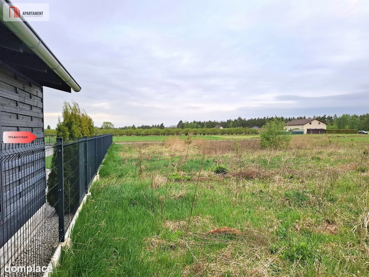 Szczutki 1106m2 malownicze miejsce pola lasy — zdjęcie 3