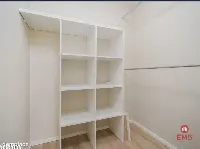 Trzy pokoje ze szlabanem — zdjęcie 4