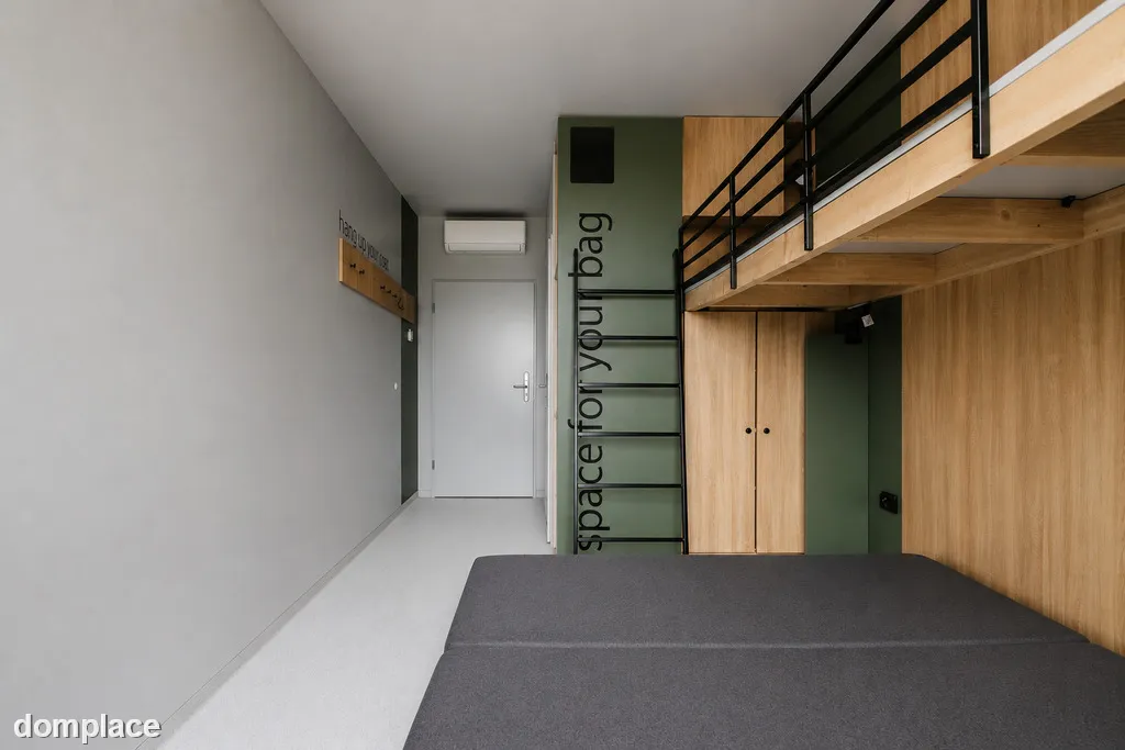 Hostel przy lotnisku w Jasionce - na SPRZEDAŻ