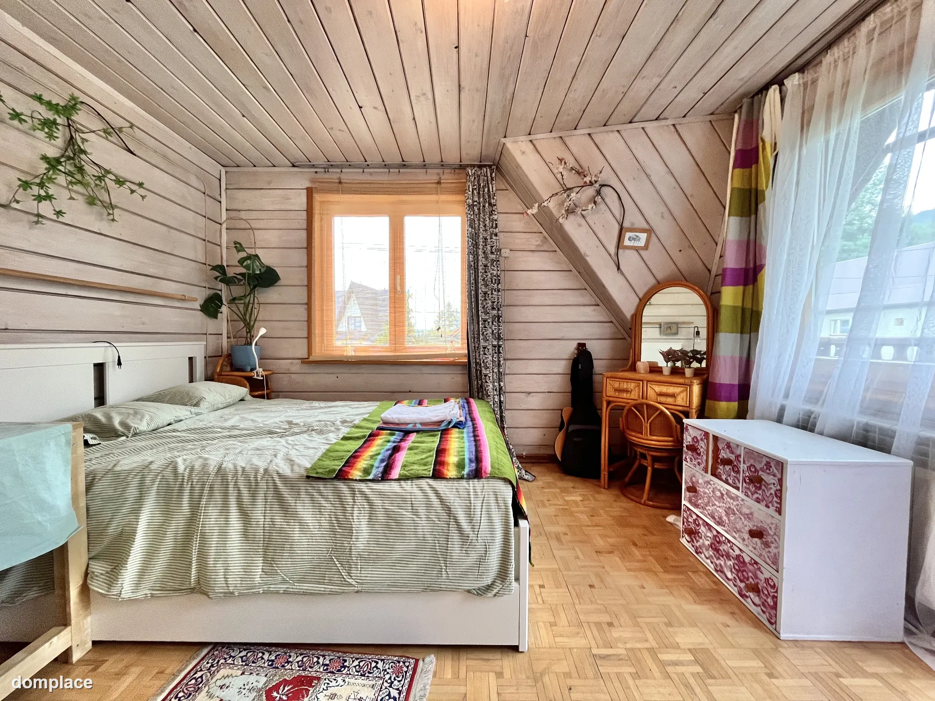 WYJĄTKOWY DOM POD BABIĄ GÓRĄ — zdjęcie 9