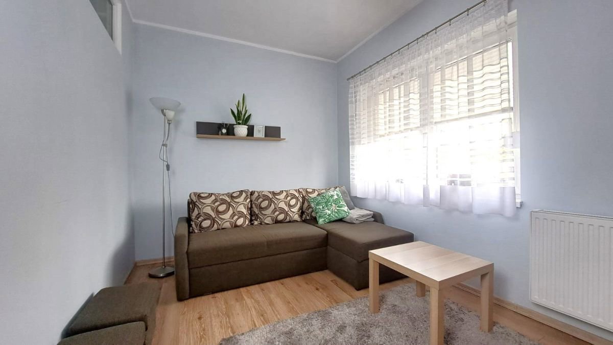 Kawalerka z miejscem postojowym