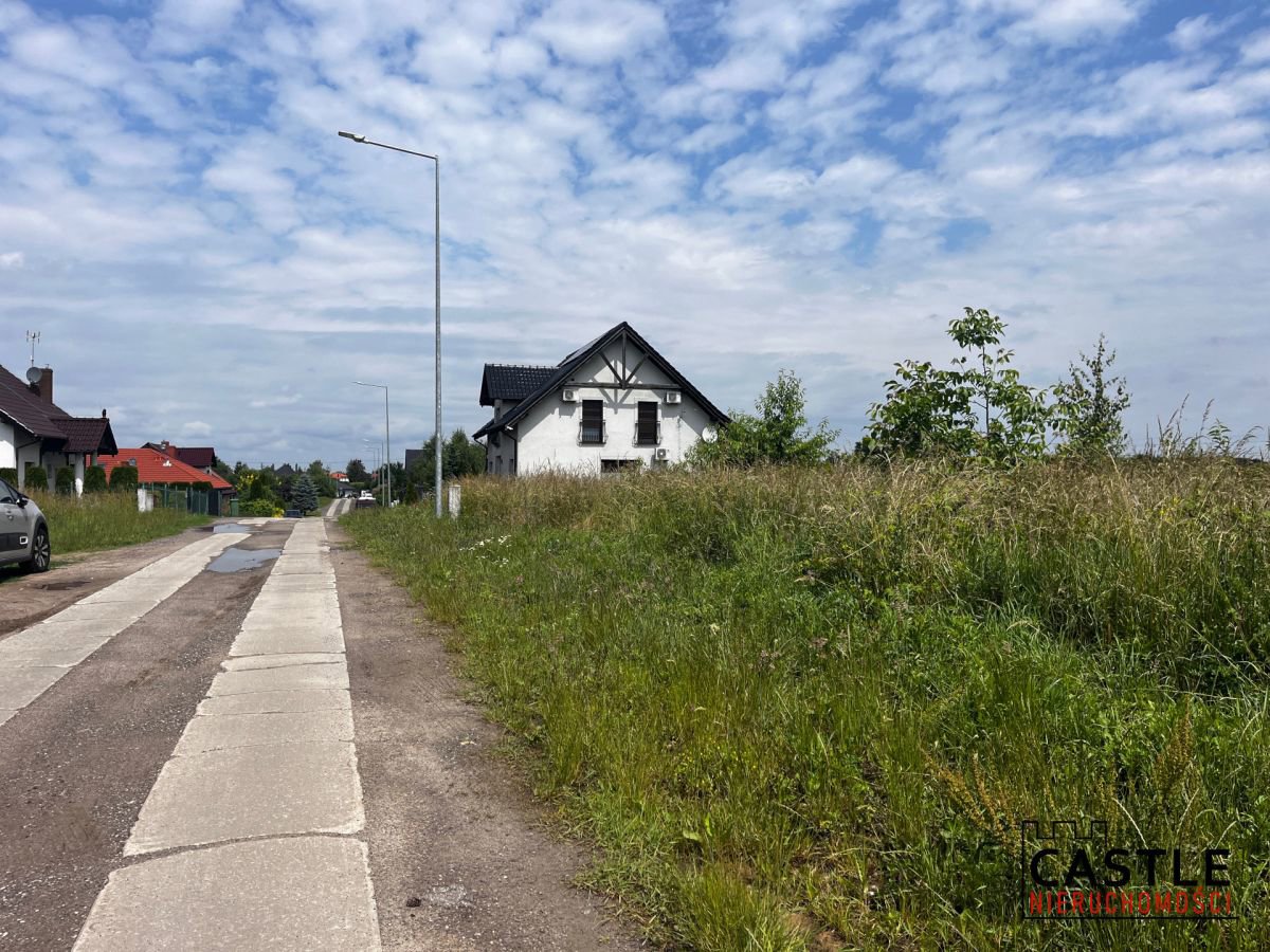 Działka (Budowlana)