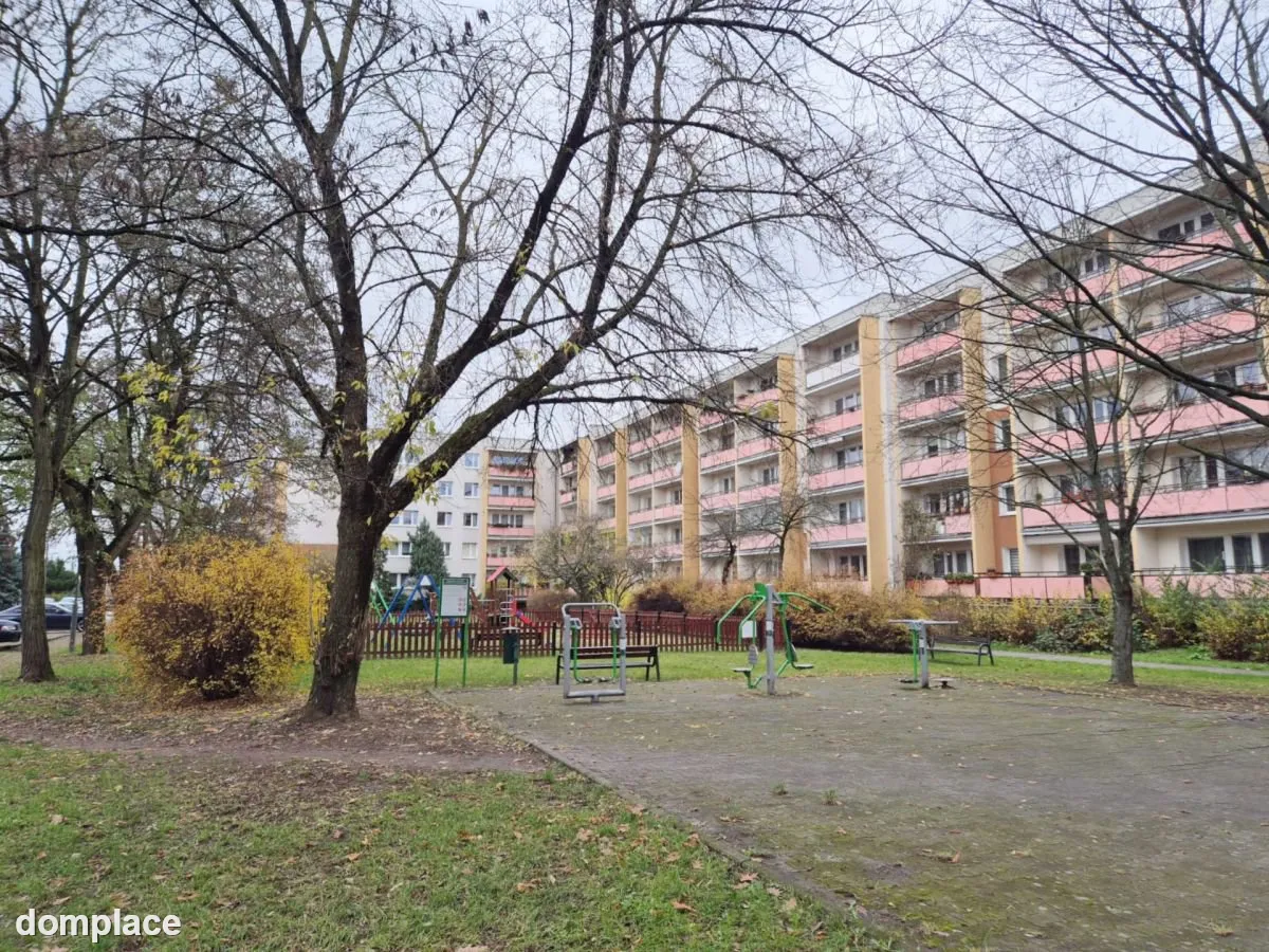 • doskonała lokalizacja – zielone osiedle — zdjęcie 18
