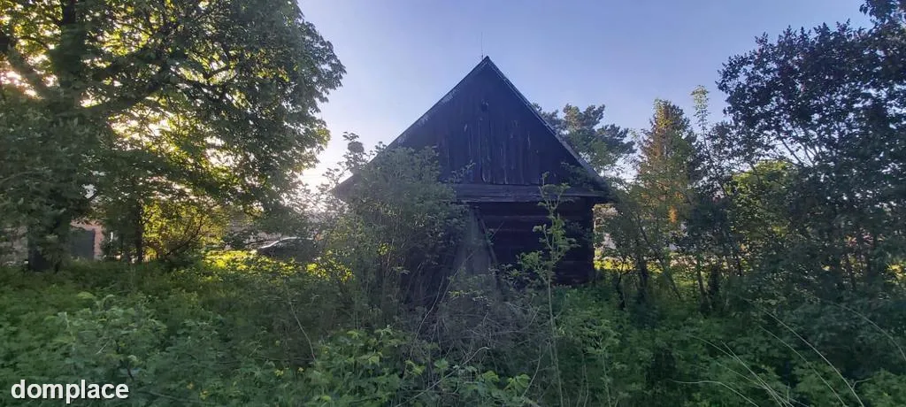 Działka zagrodowa w Turce.