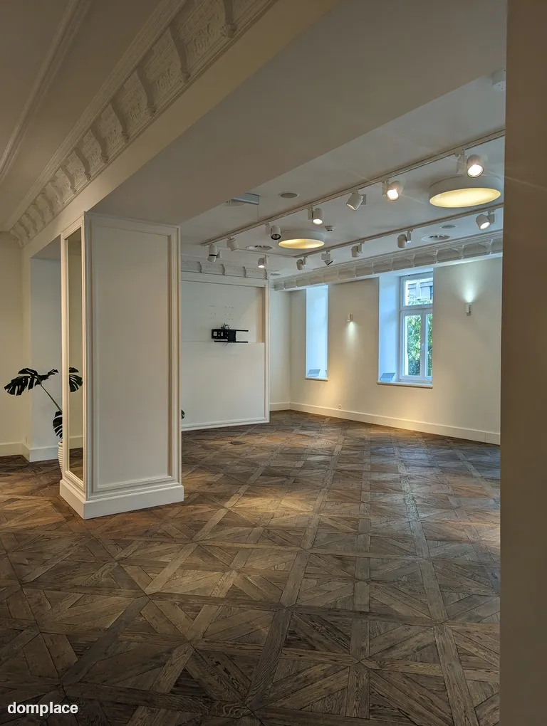 Lokal biurowo-usługowy, 116 m², centrum