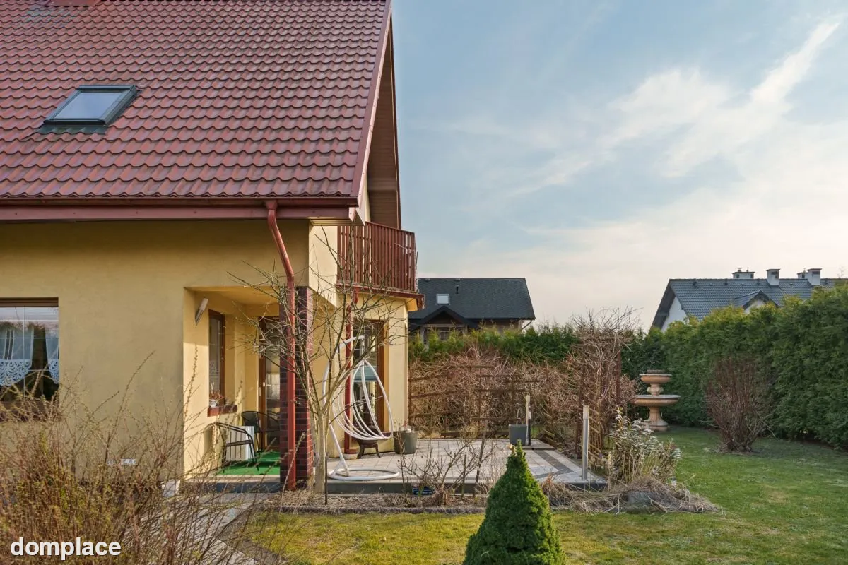 Dom (Wolnostojący) — zdjęcie 2
