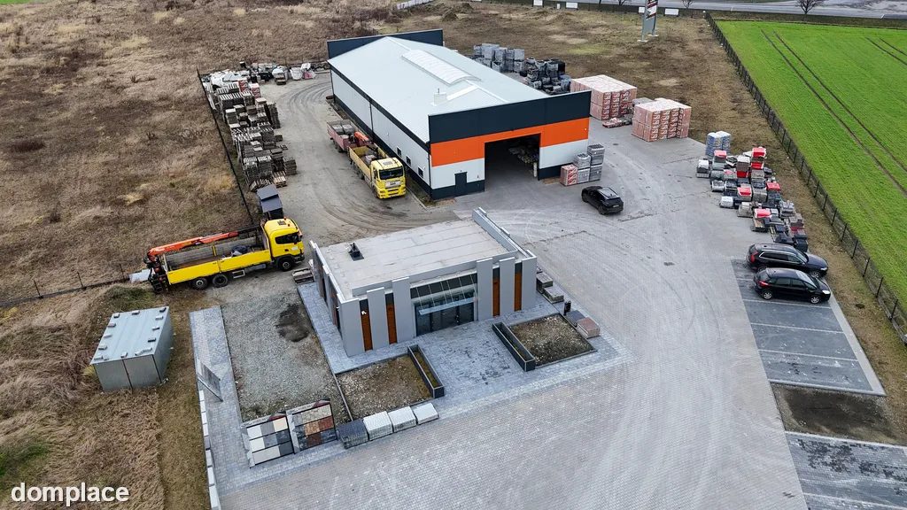 Rychłowice, gm. Wieluń | Budynek usługowy