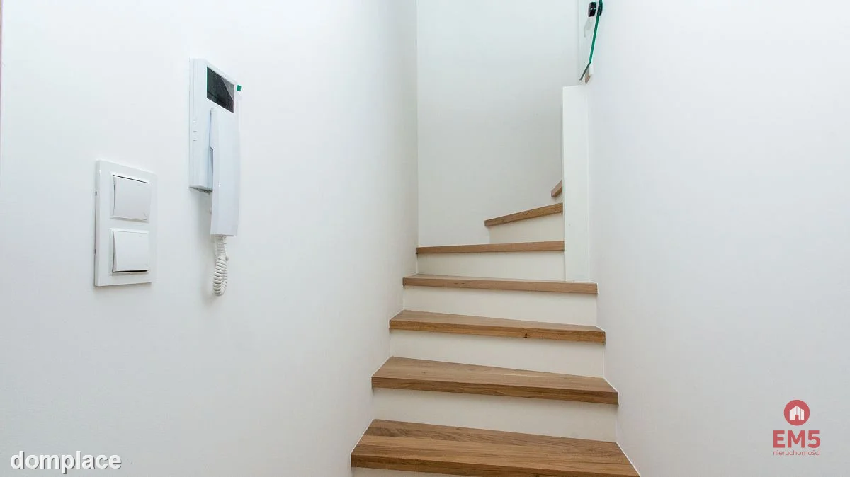 Nowoczesny Apartament 112 m² z Tarasami i Widokiem — zdjęcie 11