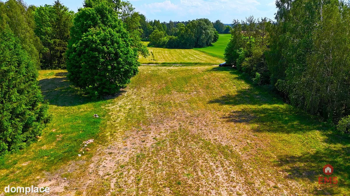 Działka nad jeziorem — zdjęcie 5