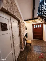 Mieszkanie w kamienicy w centrum miasta — zdjęcie 11