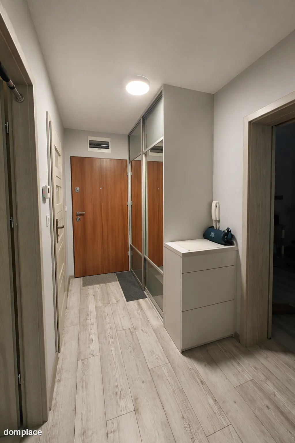 46m2 z oddzielną kuchnią, garaż, winda, balkon, Marchołta — zdjęcie 5