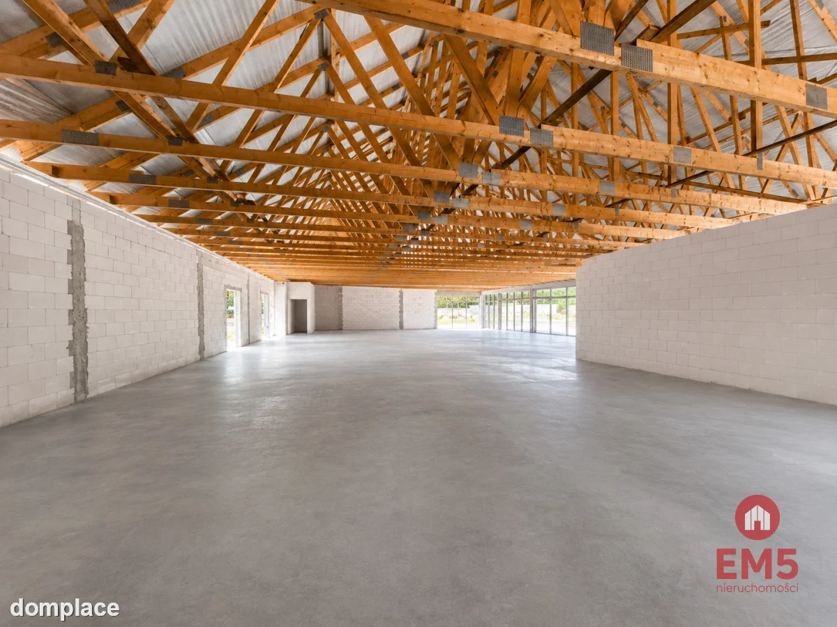 Lokal handlowo-usługowy 390 m2 — zdjęcie 5