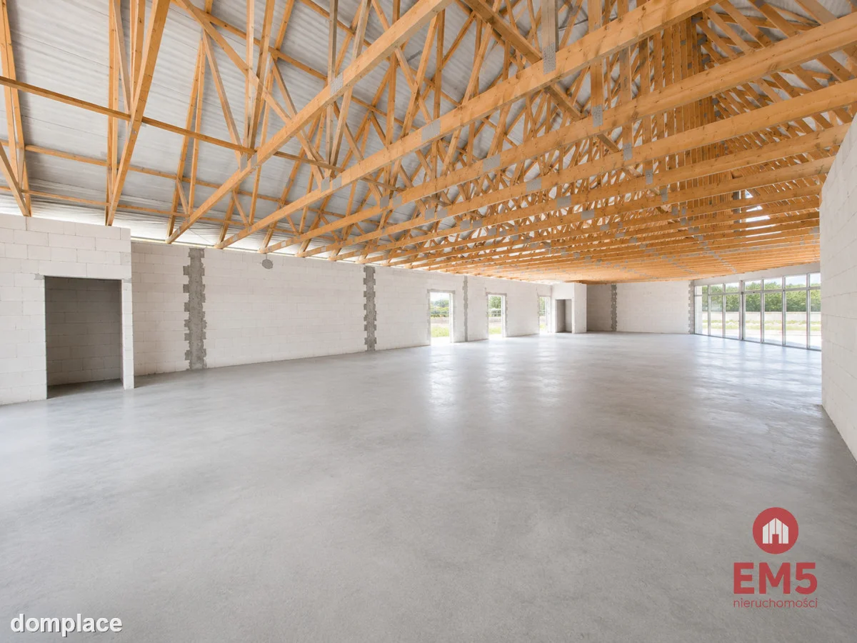 Lokal handlowo-usługowy 390 m2 — zdjęcie 3