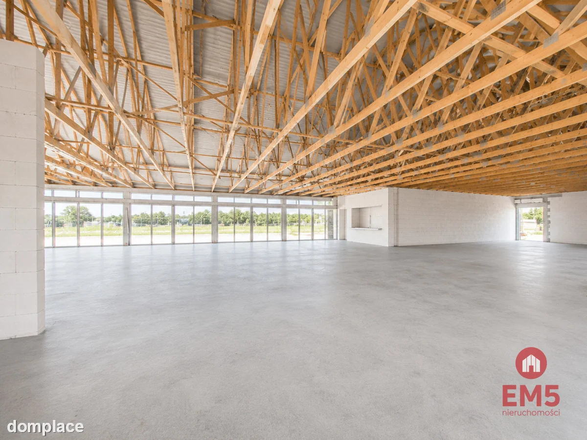 Lokal handlowo-usługowy 390 m2 — zdjęcie 6