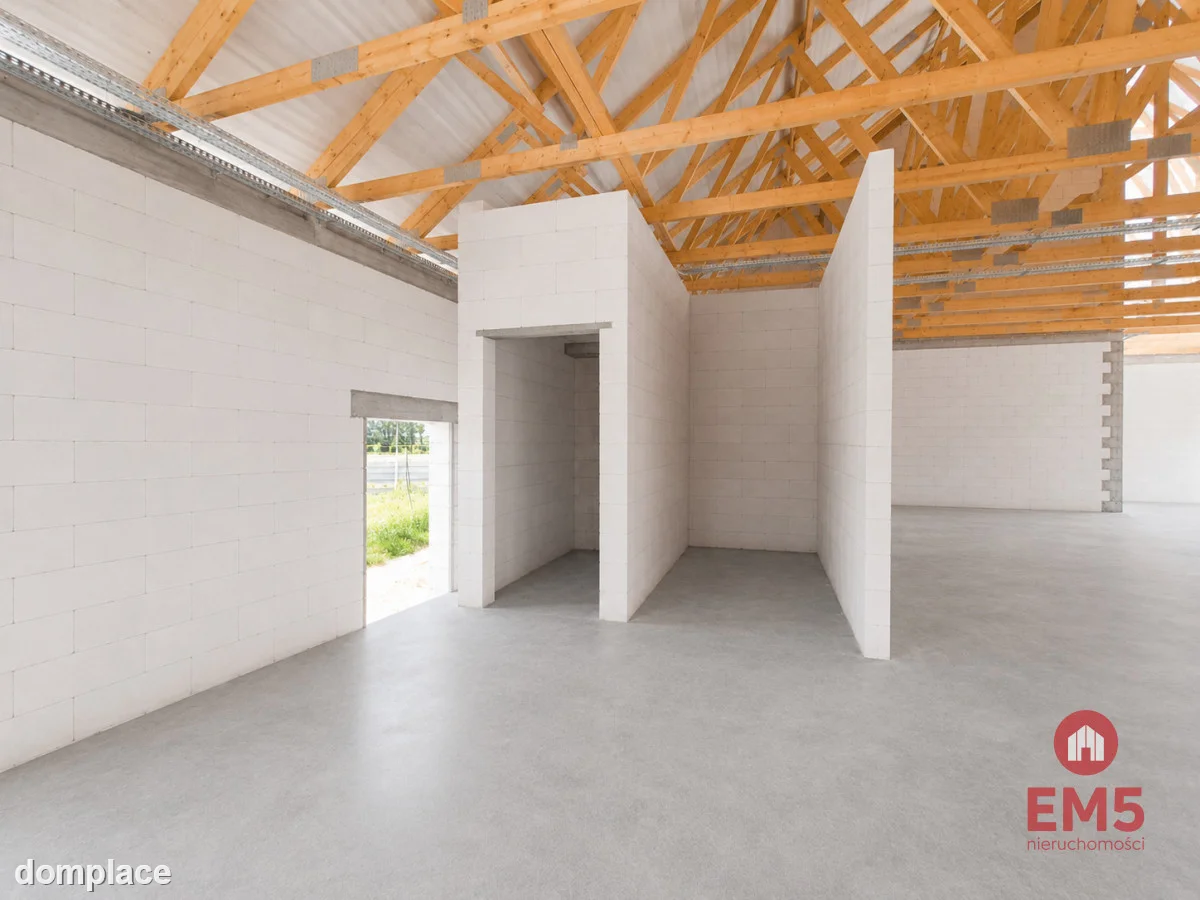 Lokal handlowo-usługowy 390 m2 — zdjęcie 4