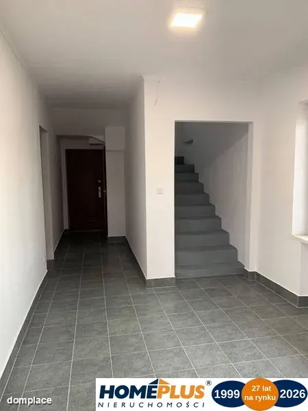 Dom 350 m² pod działalność, duży parking i ogród — zdjęcie 4