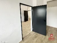 Hale produkcyjne, magazyny, biura — zdjęcie 7