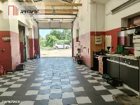 Lokal pod usługi komercyjne z parkingiem — zdjęcie 3