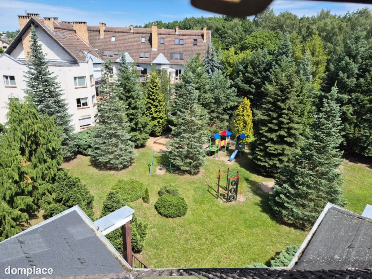 Rodzinne 2-poziomowe mieszkanie z garażem – Poznań — zdjęcie 14