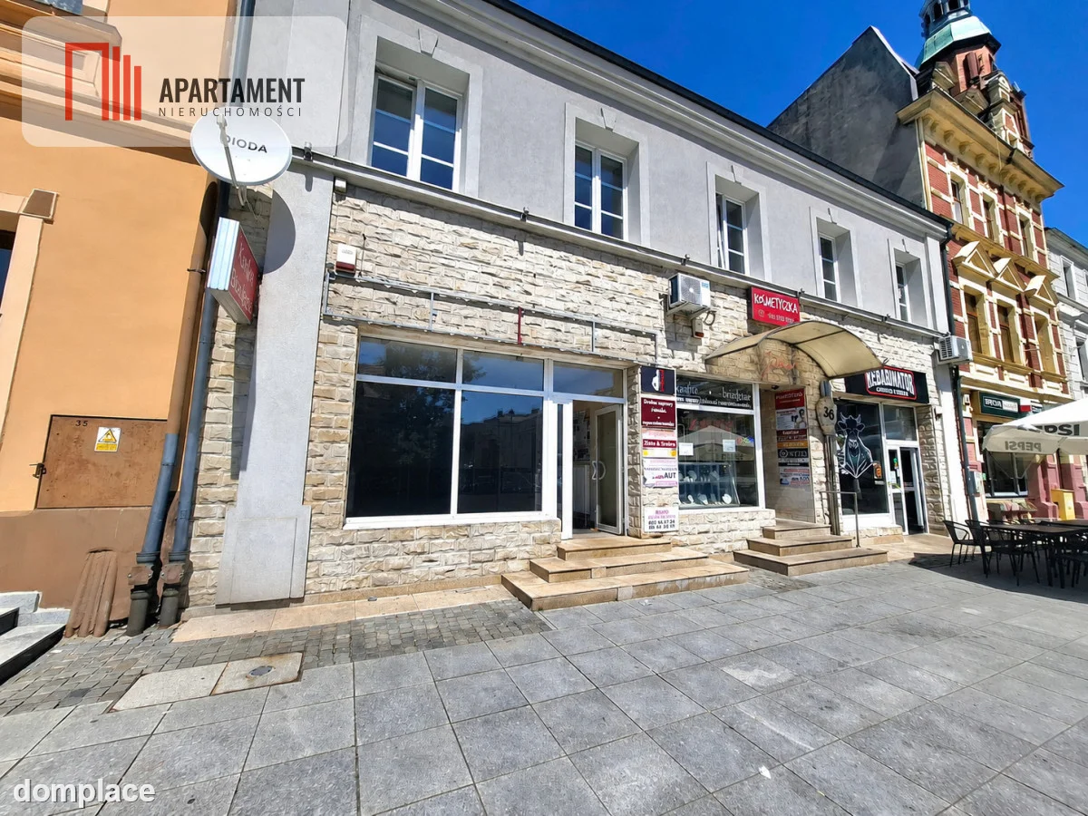 Lokal 130 m² z witryną Rynek centrum Starogard Gd