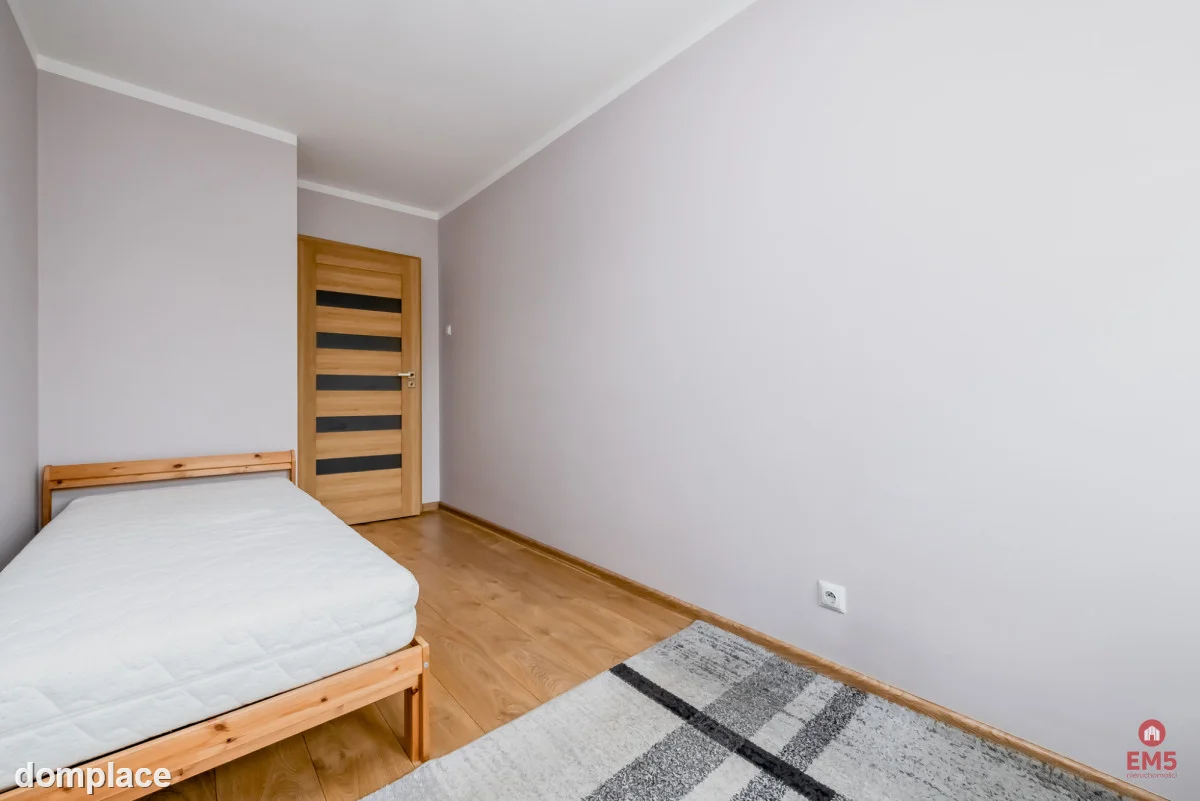 3 pokoje w centrum | doskonała inwestycja — zdjęcie 3