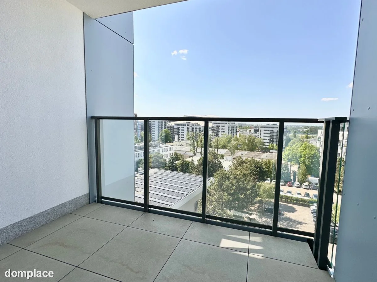 Nowe, balkon, winda, garderoba. — zdjęcie 17