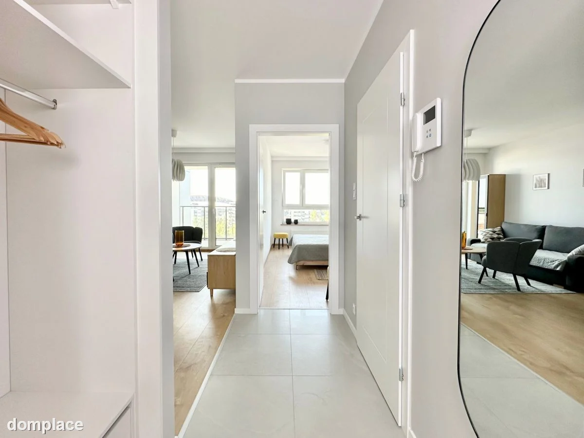 Nowe, balkon, winda, garderoba. — zdjęcie 2