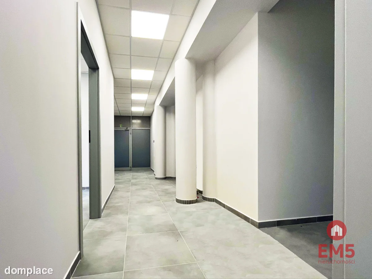 Biura, gabinety w centrum, parter — zdjęcie 2