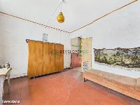 Drewniany dom do remontu, działka 951 m2 — zdjęcie 10