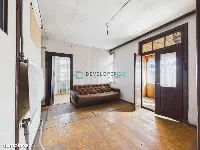 Drewniany dom do remontu, działka 951 m2 — zdjęcie 11